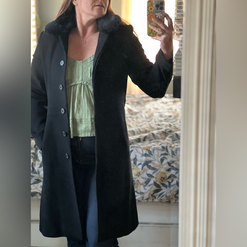 Black Coat with removable faux fur collar
